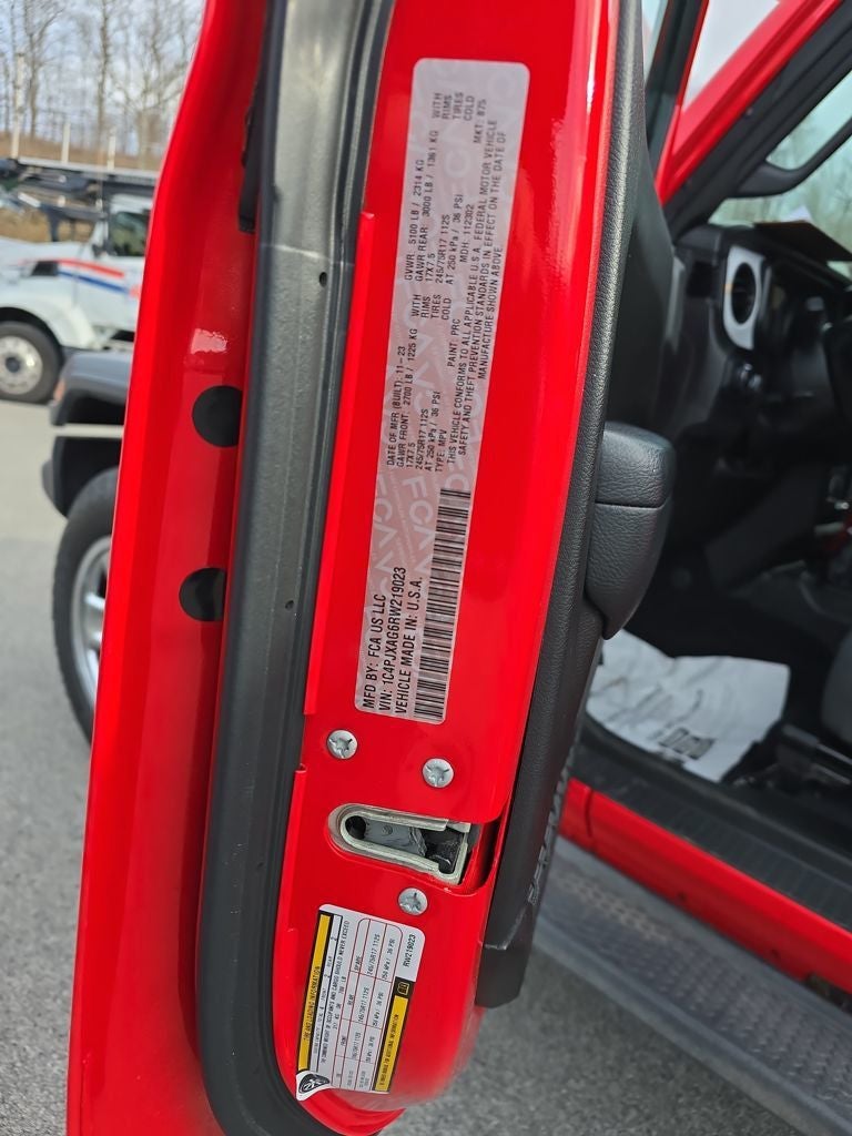 2024 Jeep Wrangler Sport