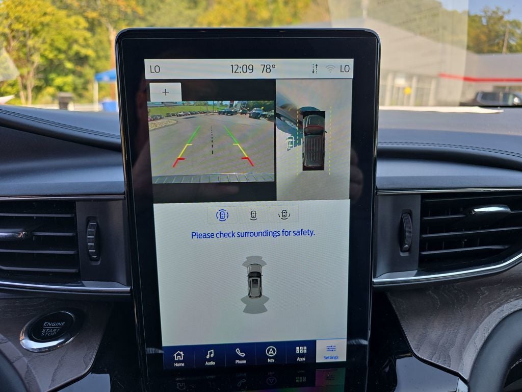 2023 Ford Explorer Platinum