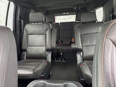 2022 Chevrolet Suburban High Country