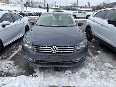 2013 Volkswagen Passat 2.5 SEL Premium