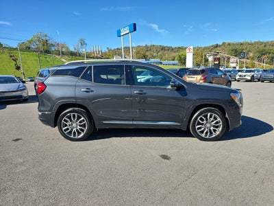 2022 GMC Terrain Denali