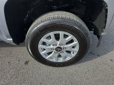 2025 Toyota Tacoma SR5