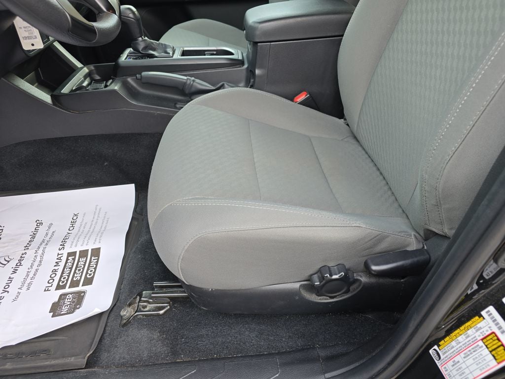 2022 Toyota Tacoma SR5 V6