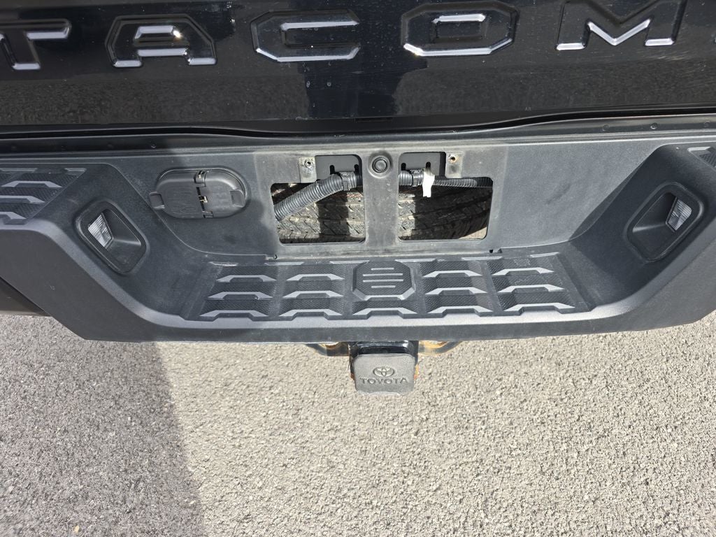 2022 Toyota Tacoma SR5 V6