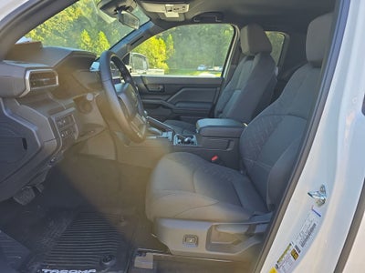 2025 Toyota Tacoma SR