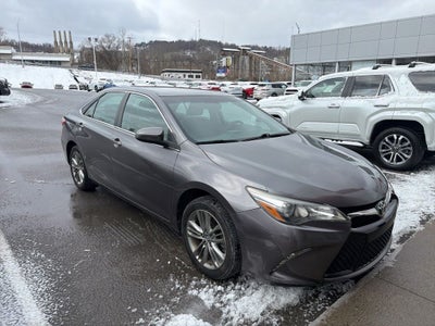 2016 Toyota Camry SE