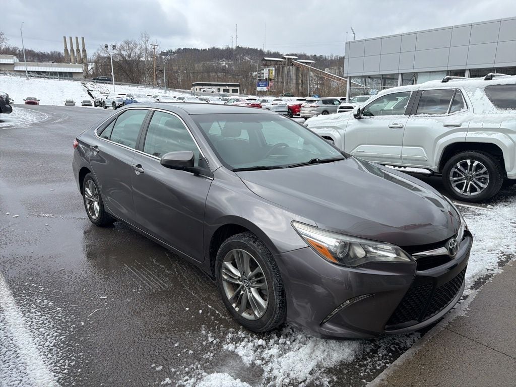2016 Toyota Camry SE