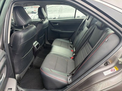 2016 Toyota Camry SE