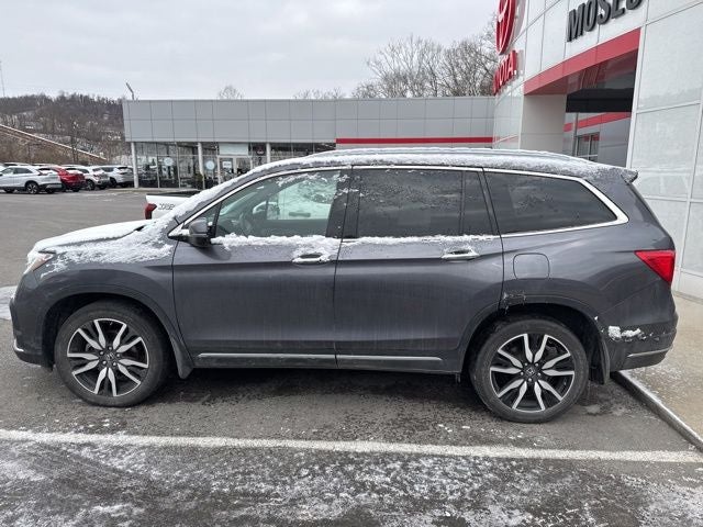 2022 Honda Pilot Touring 7 Passenger