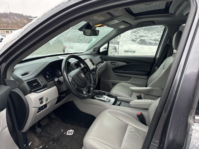 2022 Honda Pilot Touring 7 Passenger