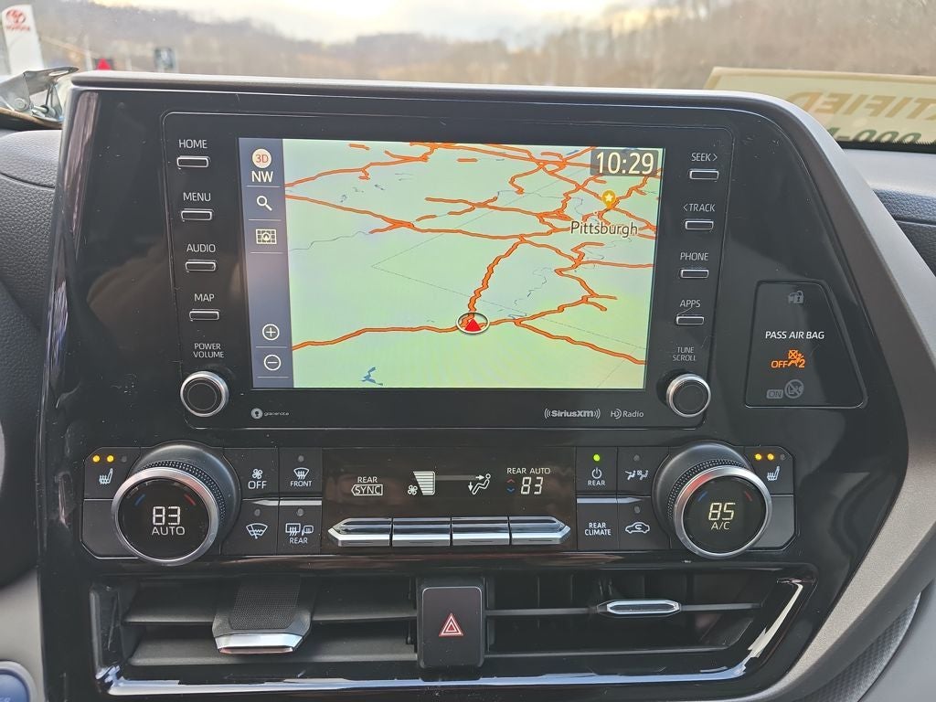 2021 Toyota Highlander Hybrid XLE