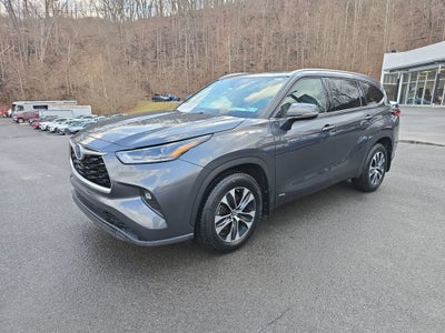 2021 Toyota Highlander Hybrid XLE