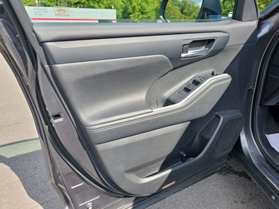 2020 Toyota Highlander Hybrid XLE