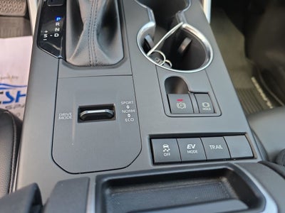 2020 Toyota Highlander Hybrid XLE