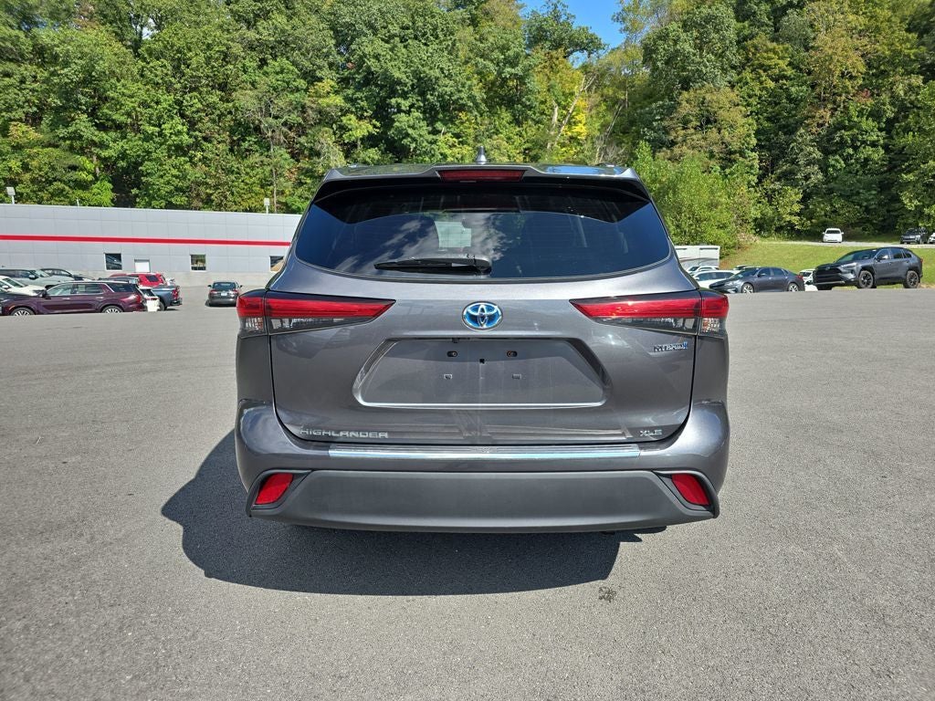 2020 Toyota Highlander Hybrid XLE