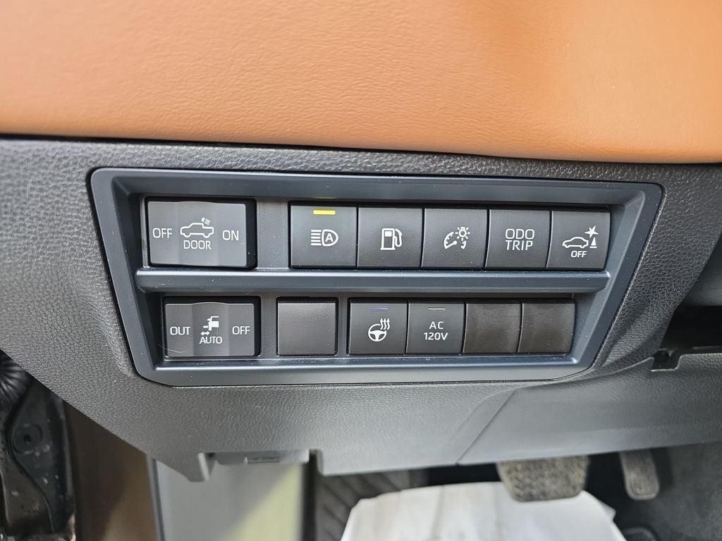 2025 Toyota Tundra Hybrid 1794 Edition