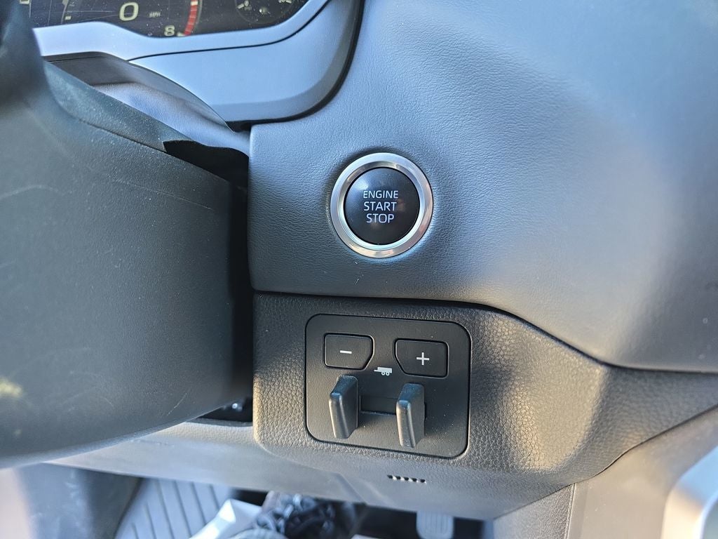 2023 Toyota Tundra Platinum