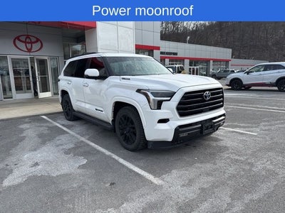 2024 Toyota Sequoia SR5