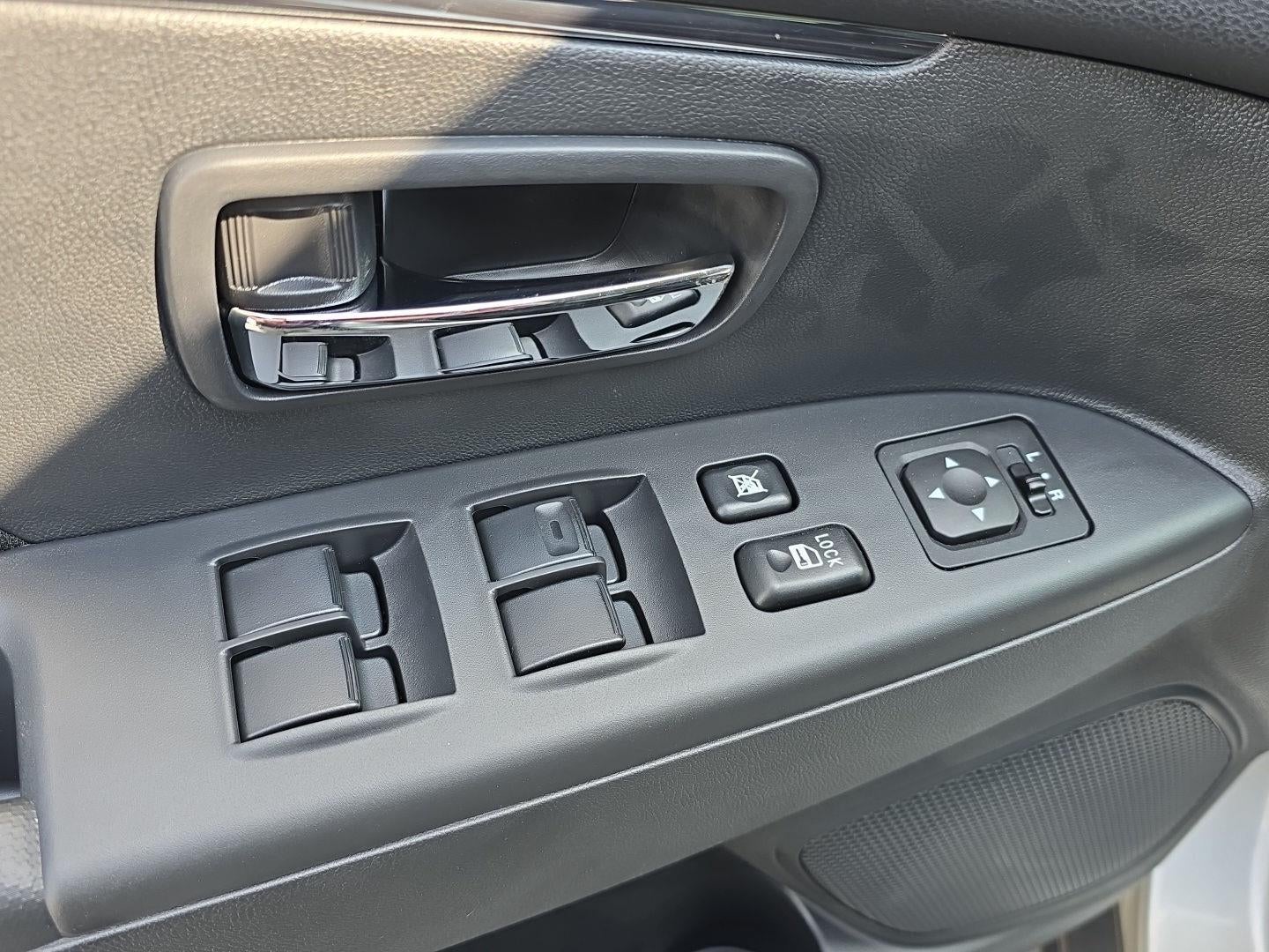 2026 Mitsubishi Outlander Sport ES