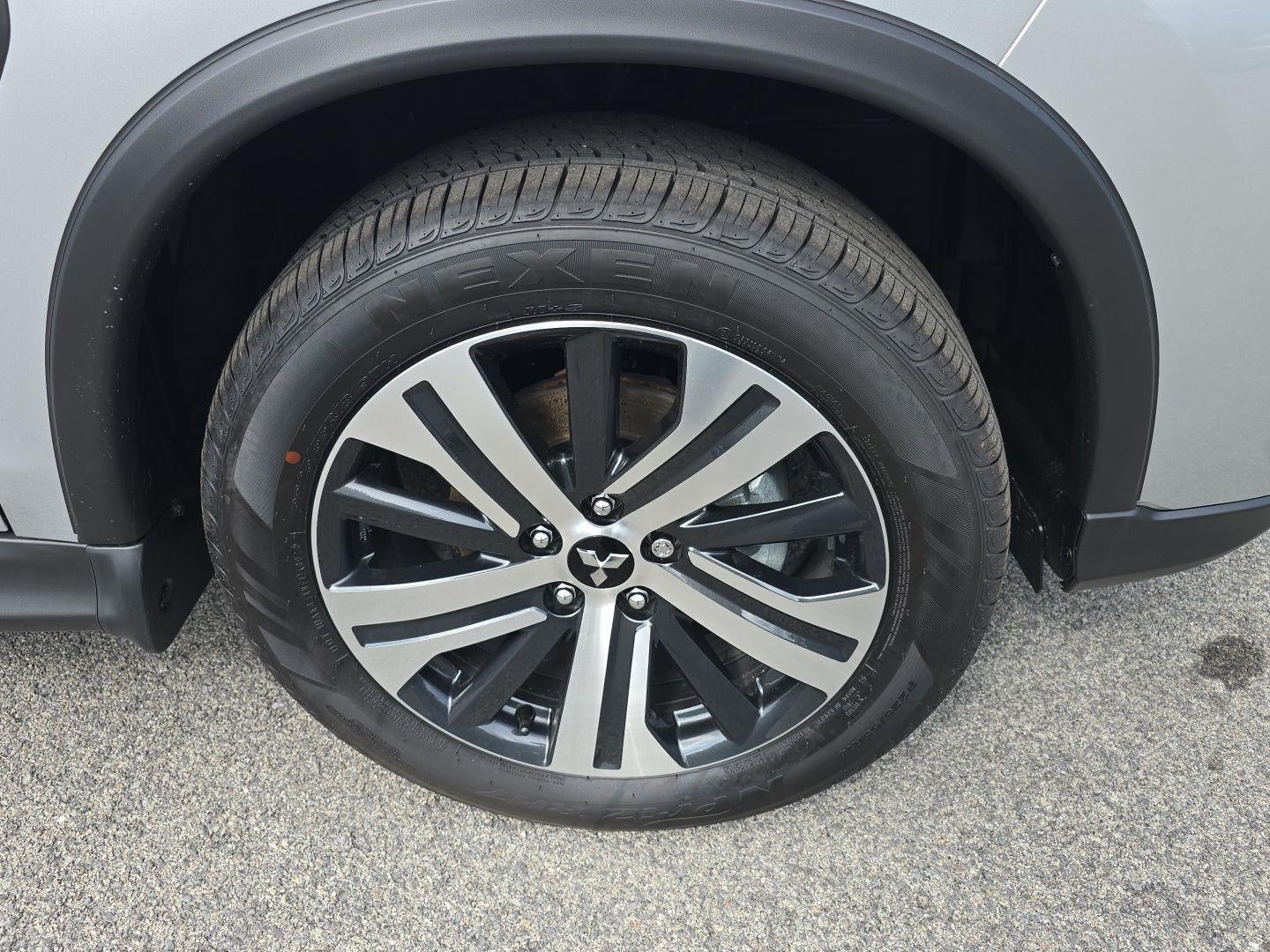 2026 Mitsubishi Outlander Sport ES