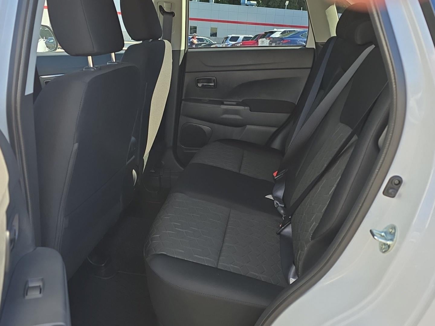 2027 Mitsubishi Outlander Sport ES