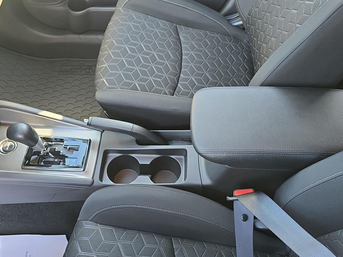 2027 Mitsubishi Outlander Sport ES