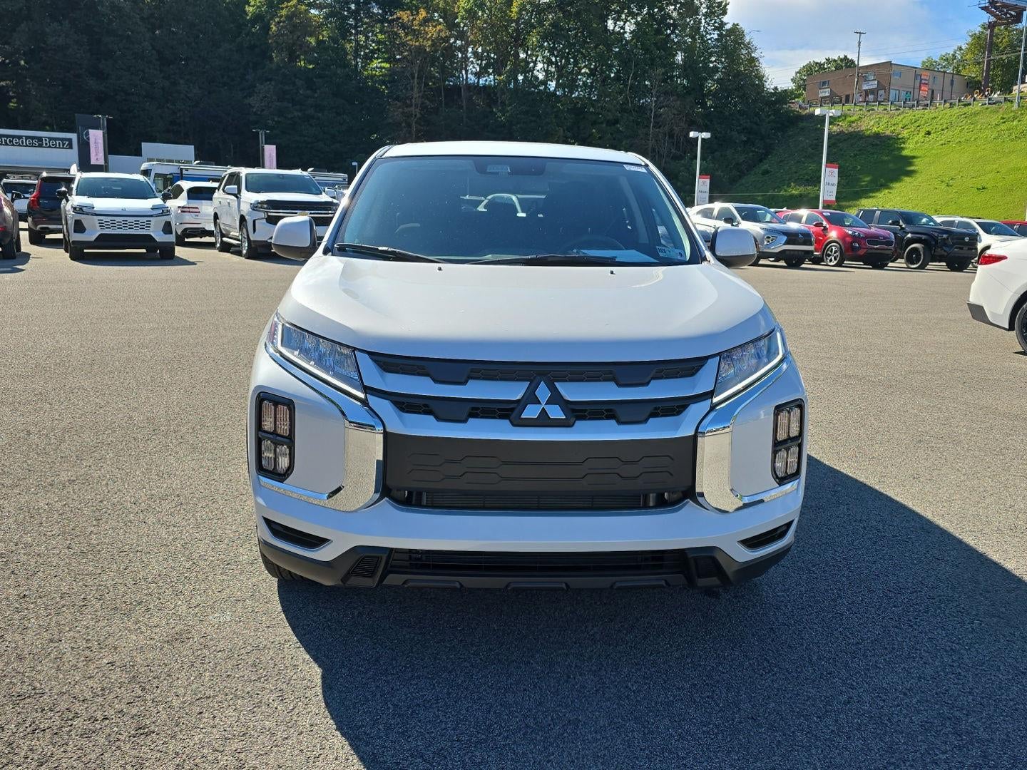 2027 Mitsubishi Outlander Sport ES