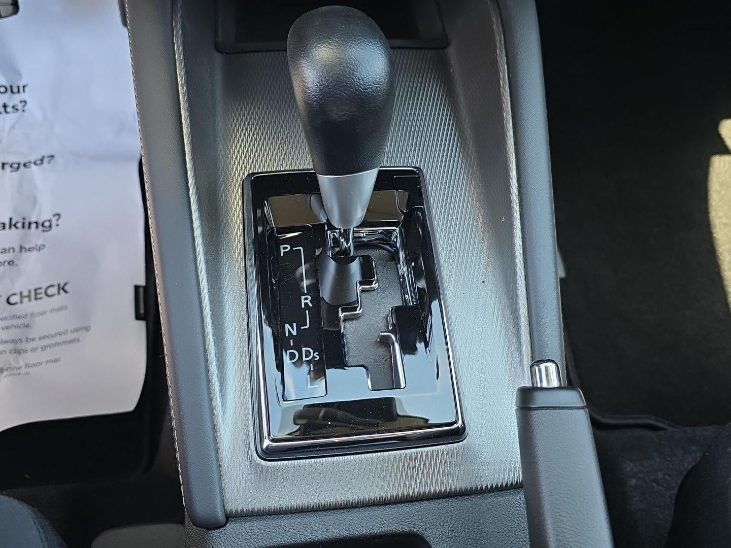 2026 Mitsubishi Outlander Sport ES