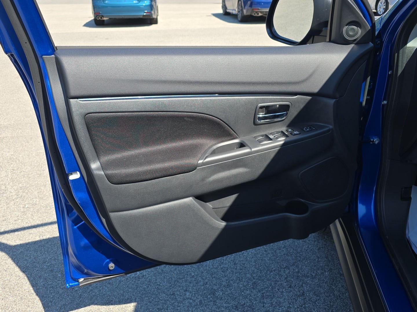 2026 Mitsubishi Outlander Sport ES