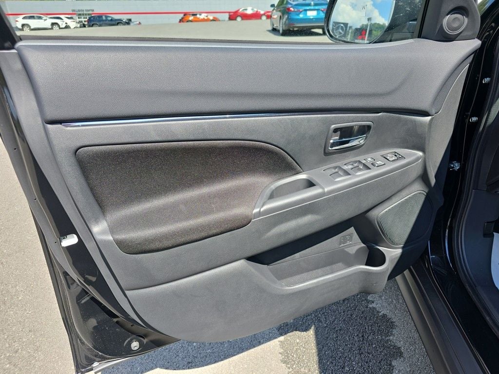 2025 Mitsubishi Outlander Sport 2.0 ES