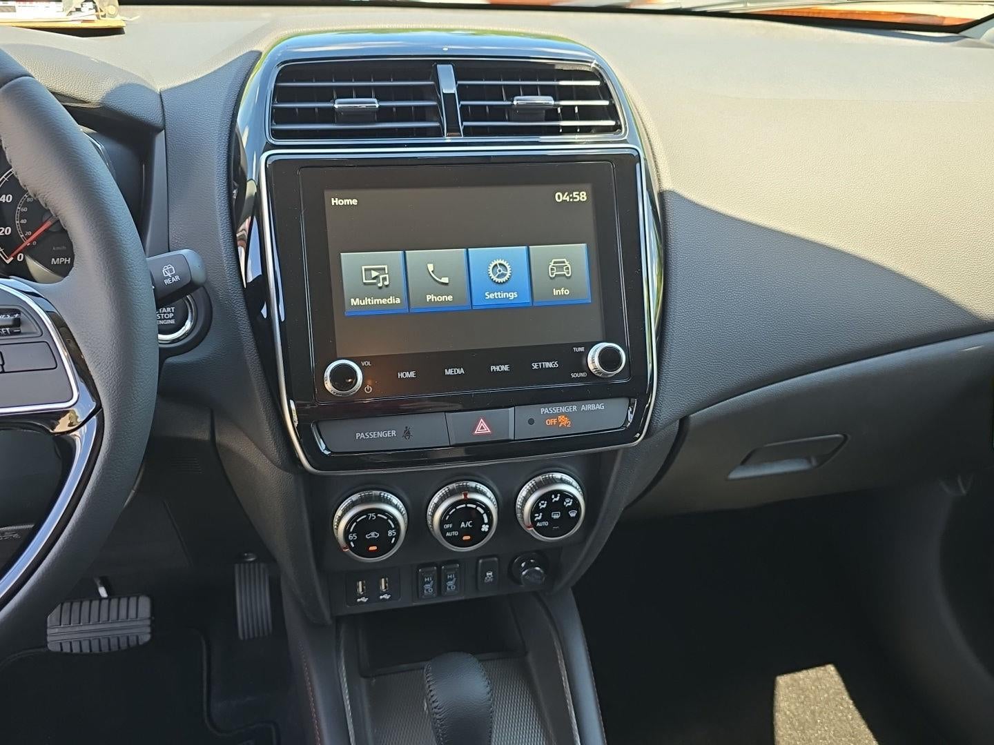 2026 Mitsubishi Outlander Sport SE