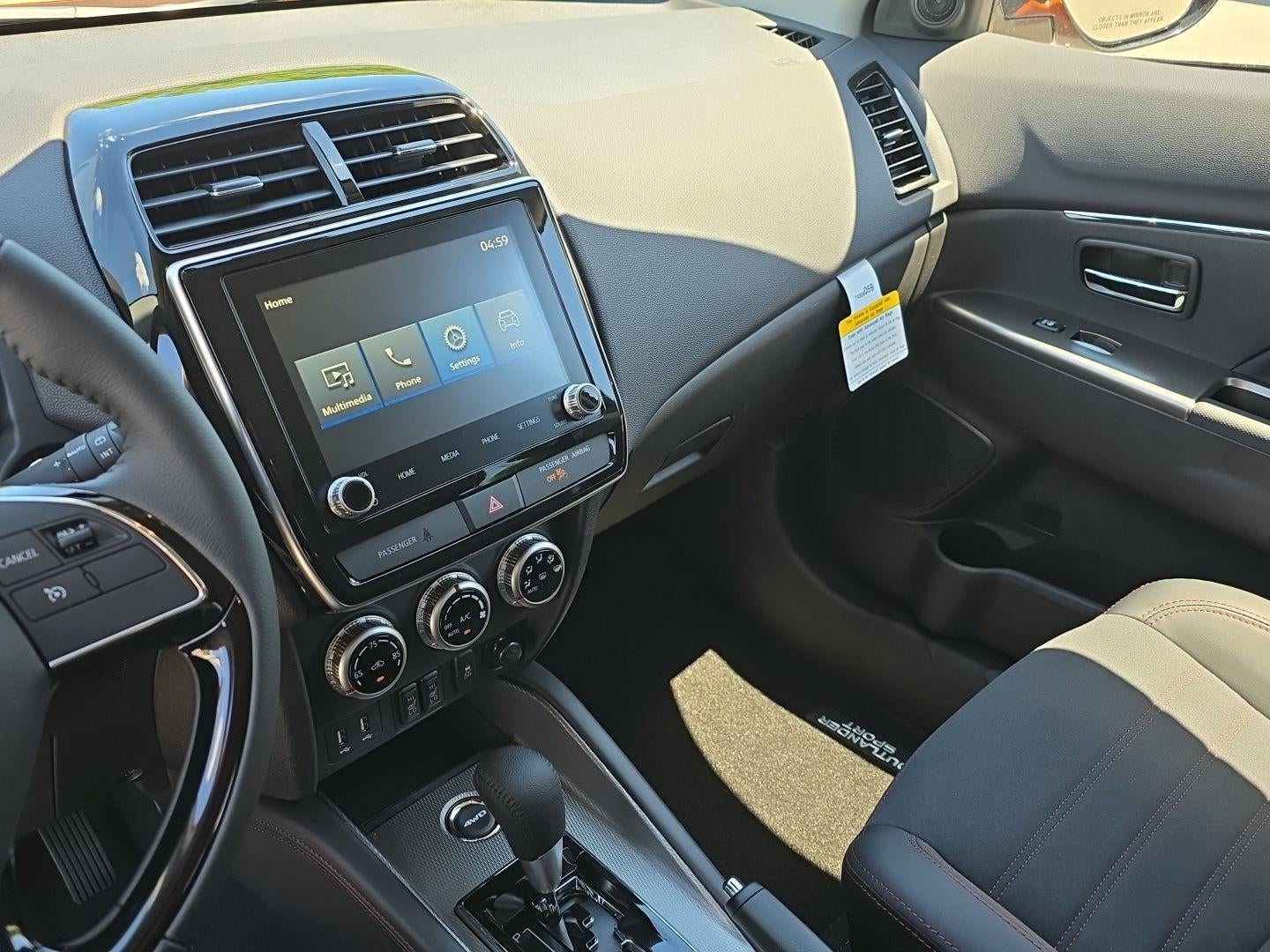 2026 Mitsubishi Outlander Sport SE