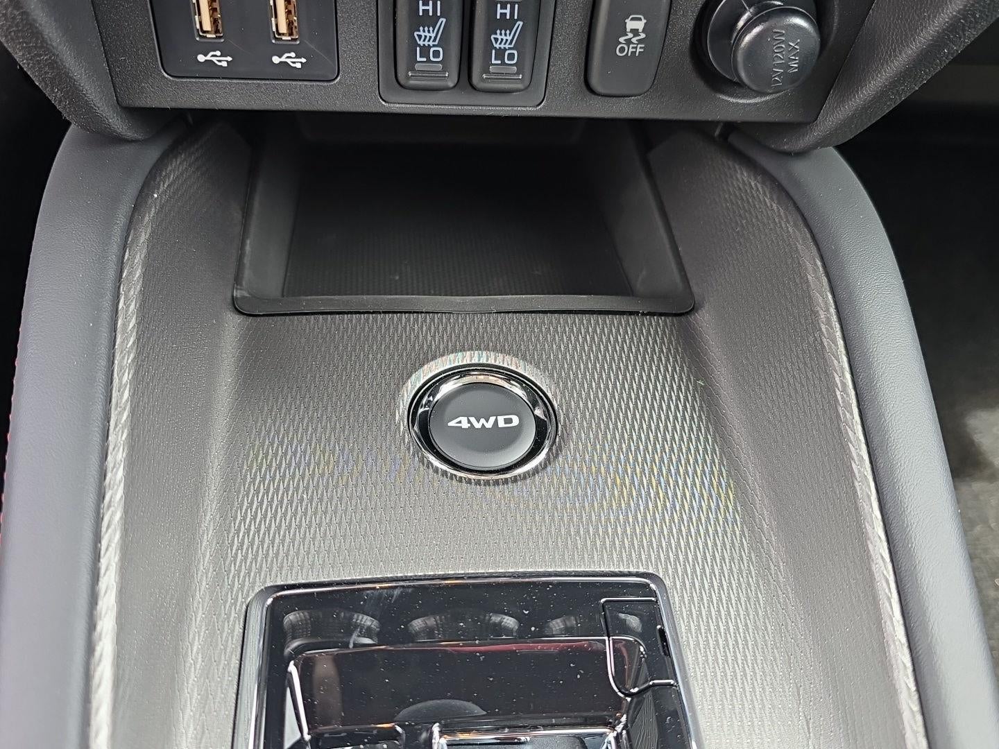 2026 Mitsubishi Outlander Sport LE