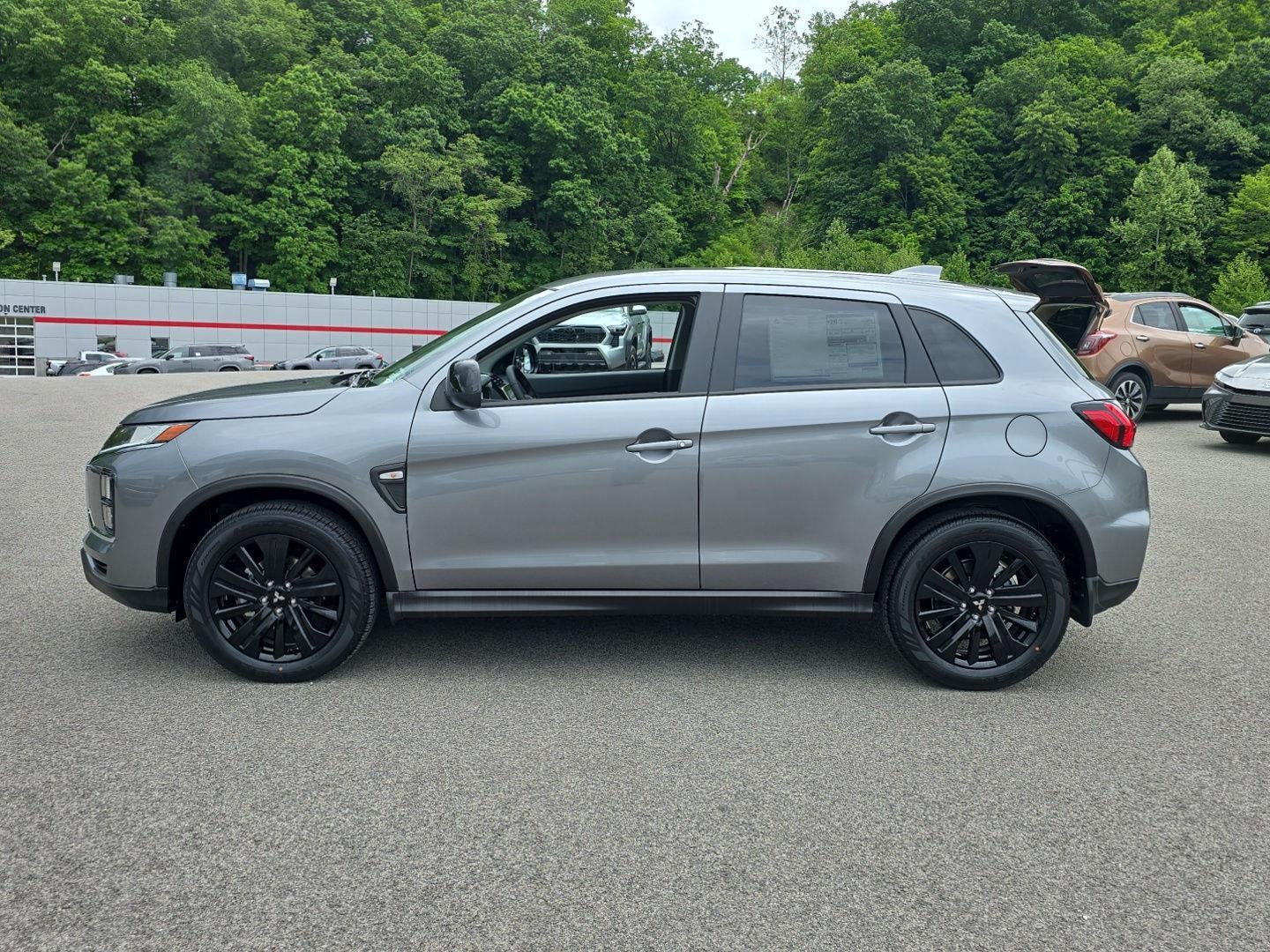 2026 Mitsubishi Outlander Sport LE