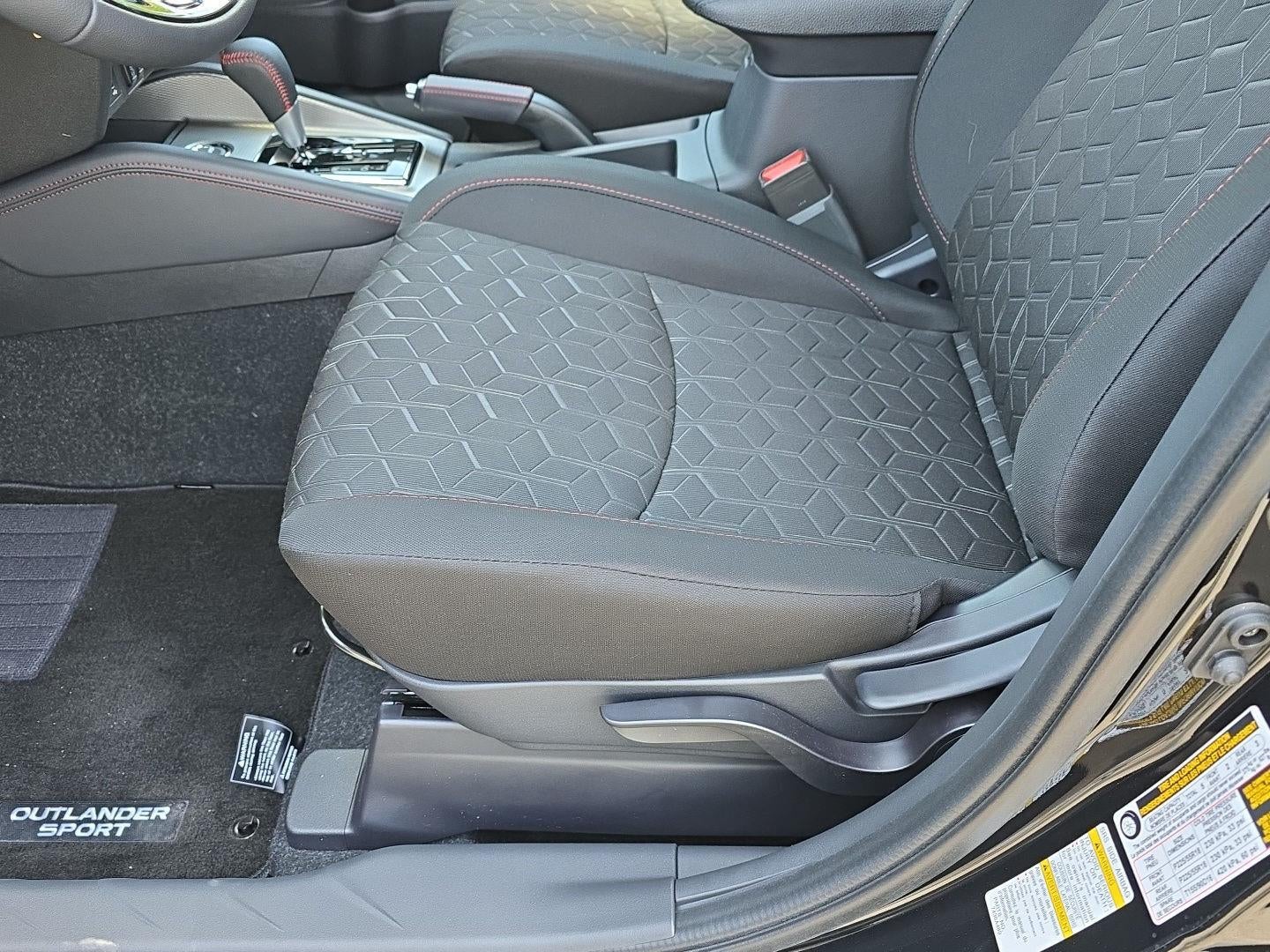 2026 Mitsubishi Outlander Sport LE