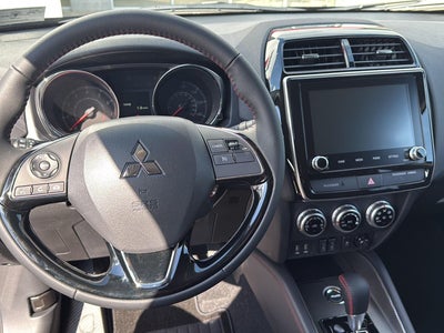 2026 Mitsubishi Outlander Sport LE