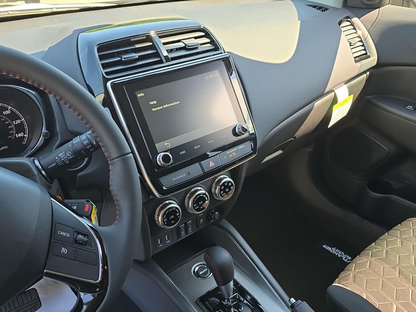 2026 Mitsubishi Outlander Sport LE