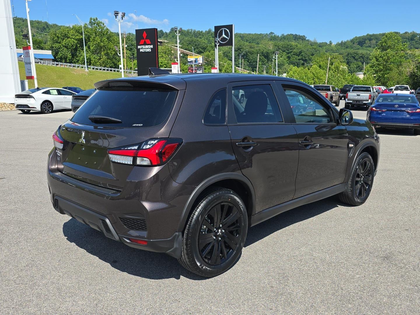 2026 Mitsubishi Outlander Sport LE