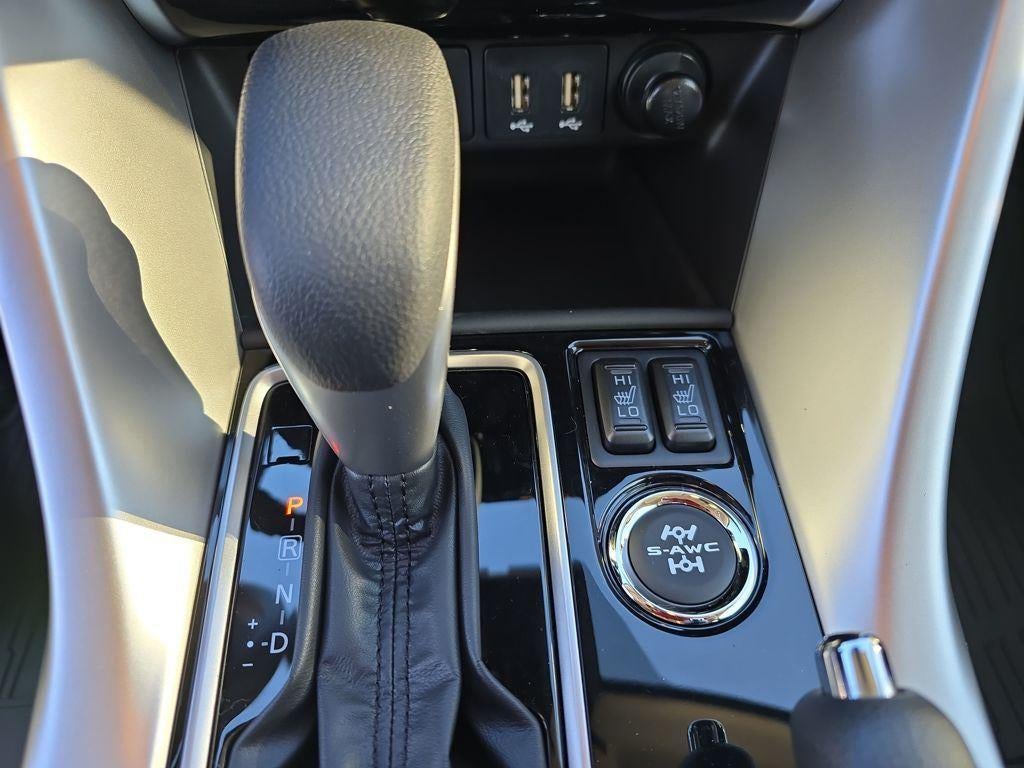 2026 Mitsubishi Eclipse Cross LE