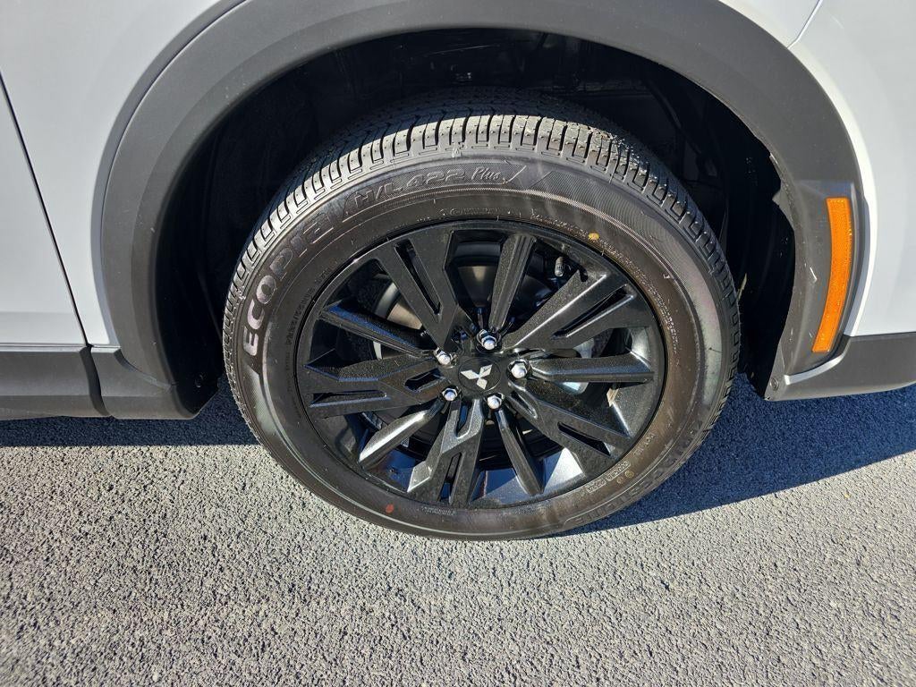 2026 Mitsubishi Eclipse Cross LE