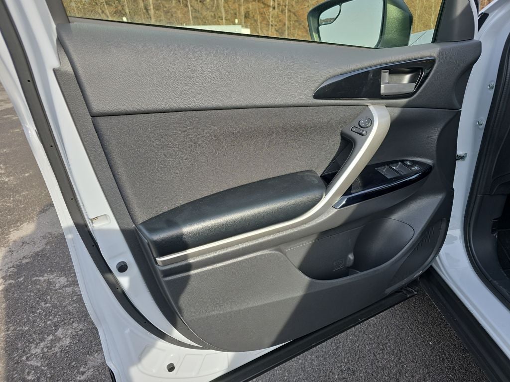 2026 Mitsubishi Eclipse Cross LE