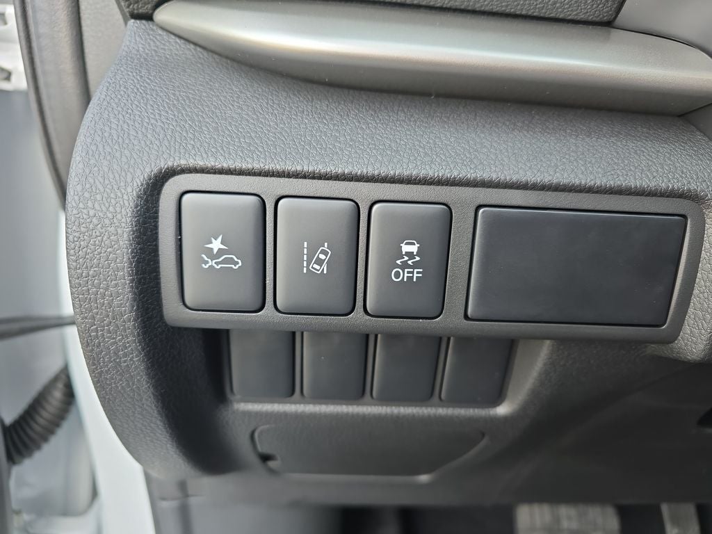 2026 Mitsubishi Eclipse Cross LE