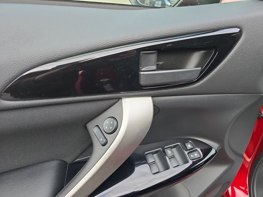 2026 Mitsubishi Eclipse Cross LE