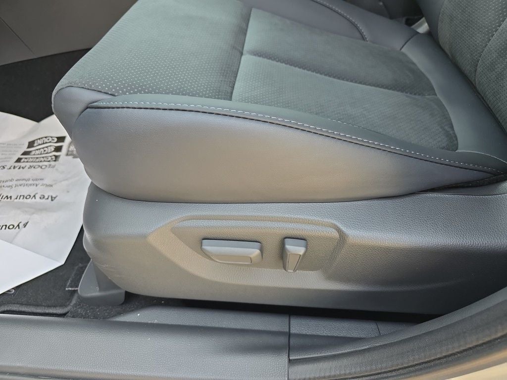 2025 Mitsubishi Eclipse Cross Black Edition