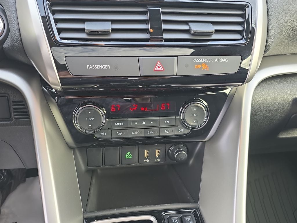 2026 Mitsubishi Eclipse Cross SE