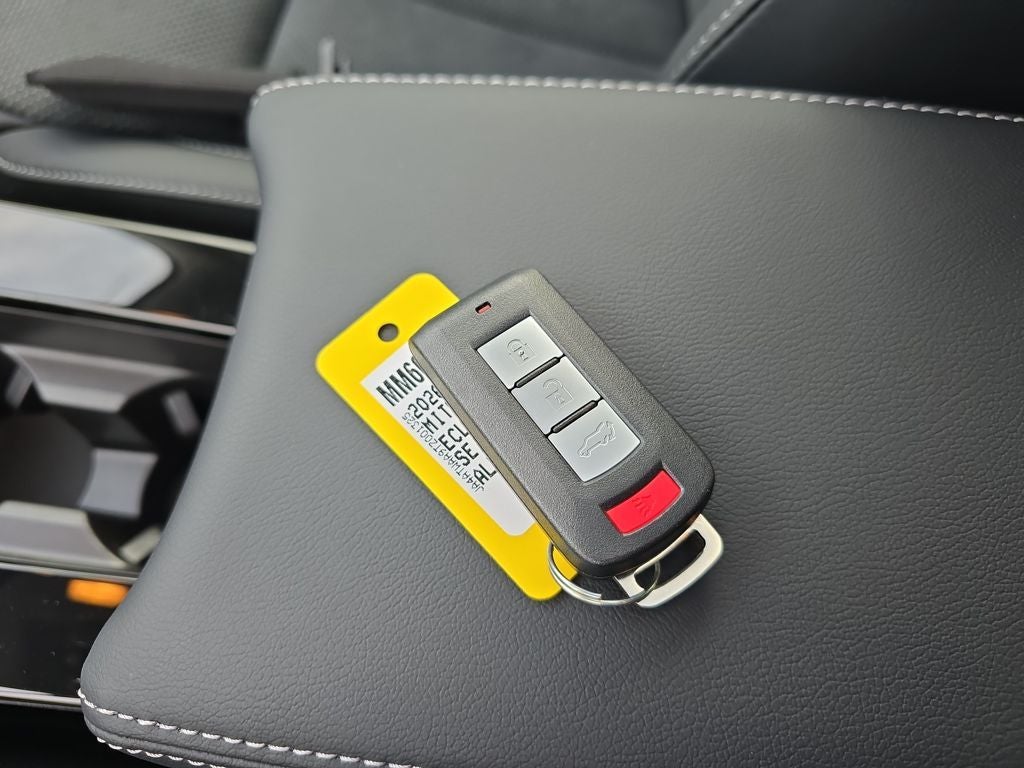 2026 Mitsubishi Eclipse Cross SE