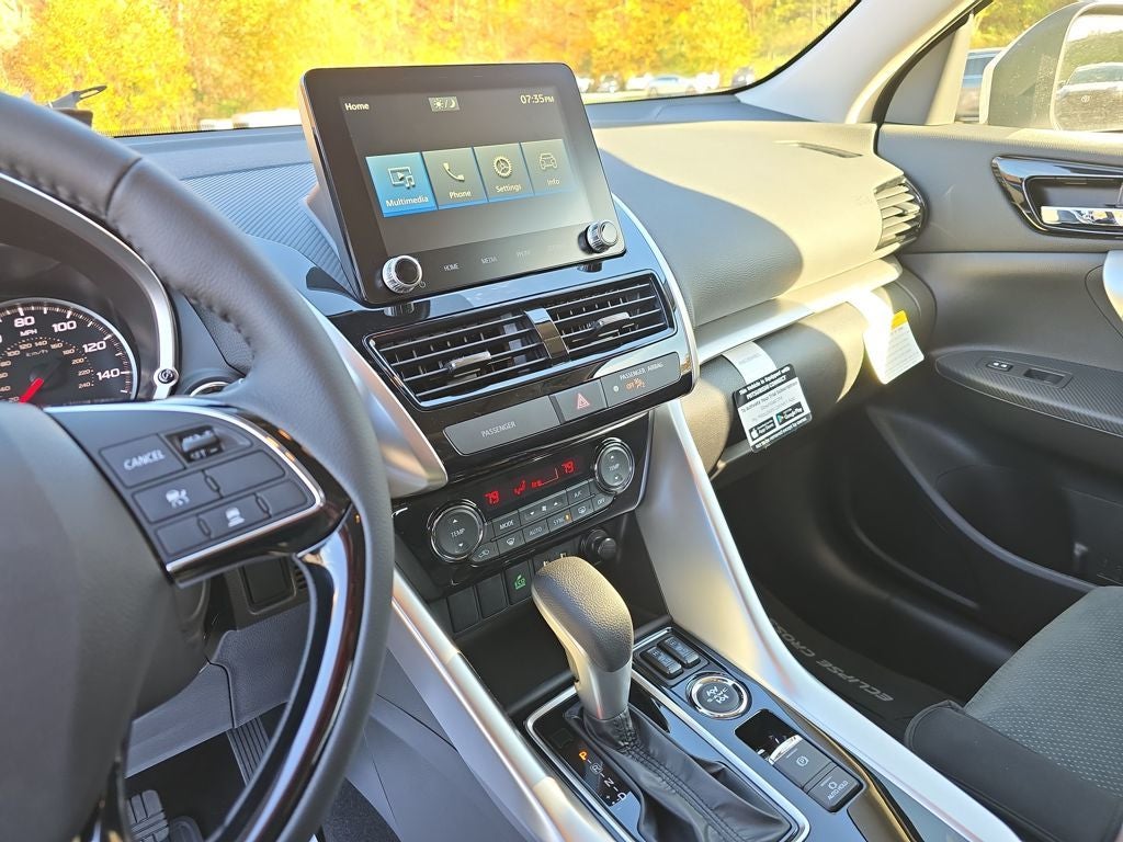 2026 Mitsubishi Eclipse Cross SE