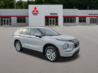 2025 Mitsubishi Outlander ES