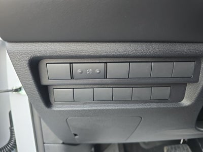 2025 Mitsubishi Outlander ES