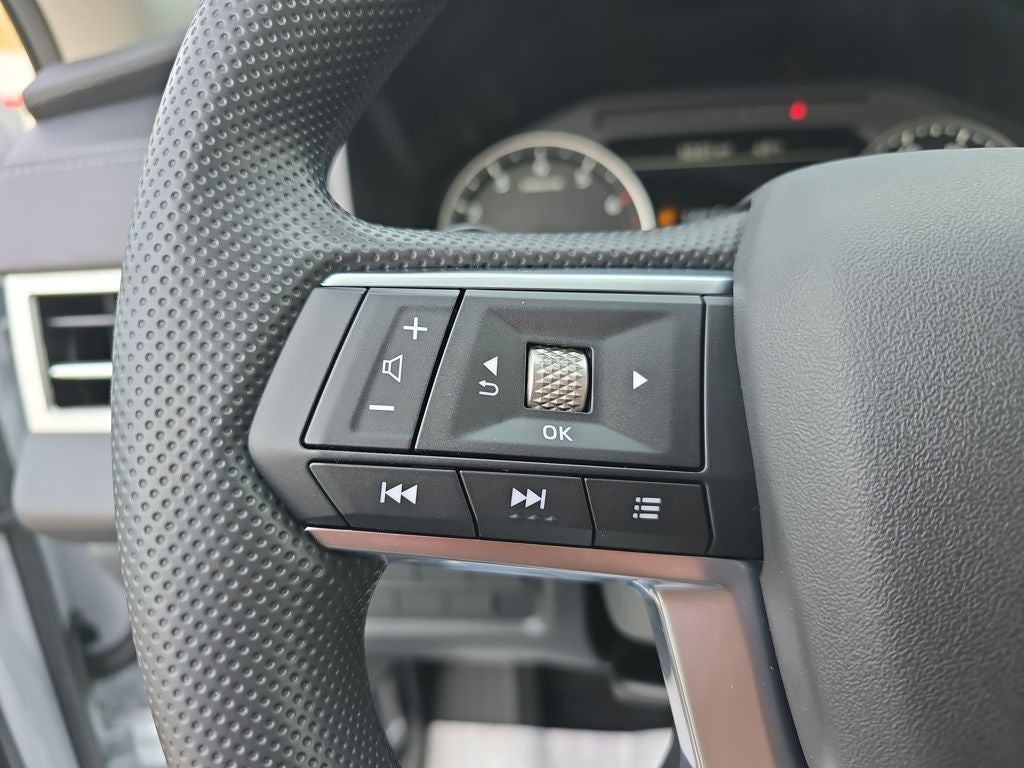 2025 Mitsubishi Outlander ES